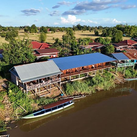Dondet Vixay Sunset And River View ดอนเดด ภายนอก รูปภาพ