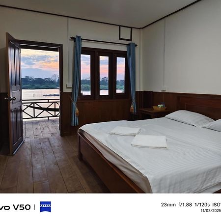 Dondet Vixay Sunset And River View ดอนเดด ภายนอก รูปภาพ