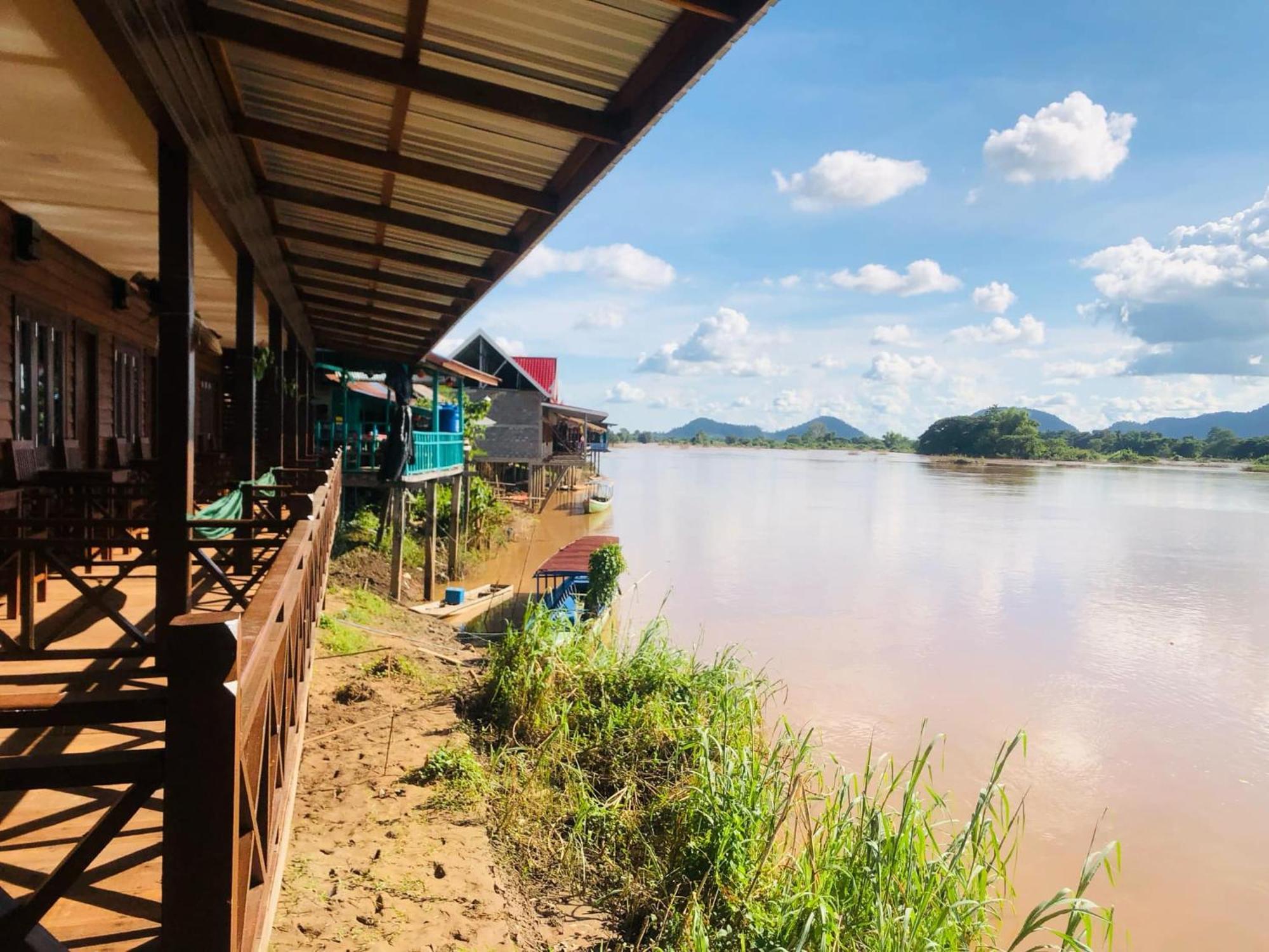 Dondet Vixay Sunset And River View ดอนเดด ภายนอก รูปภาพ