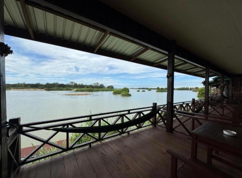 Dondet Vixay Sunset And River View ดอนเดด ภายนอก รูปภาพ