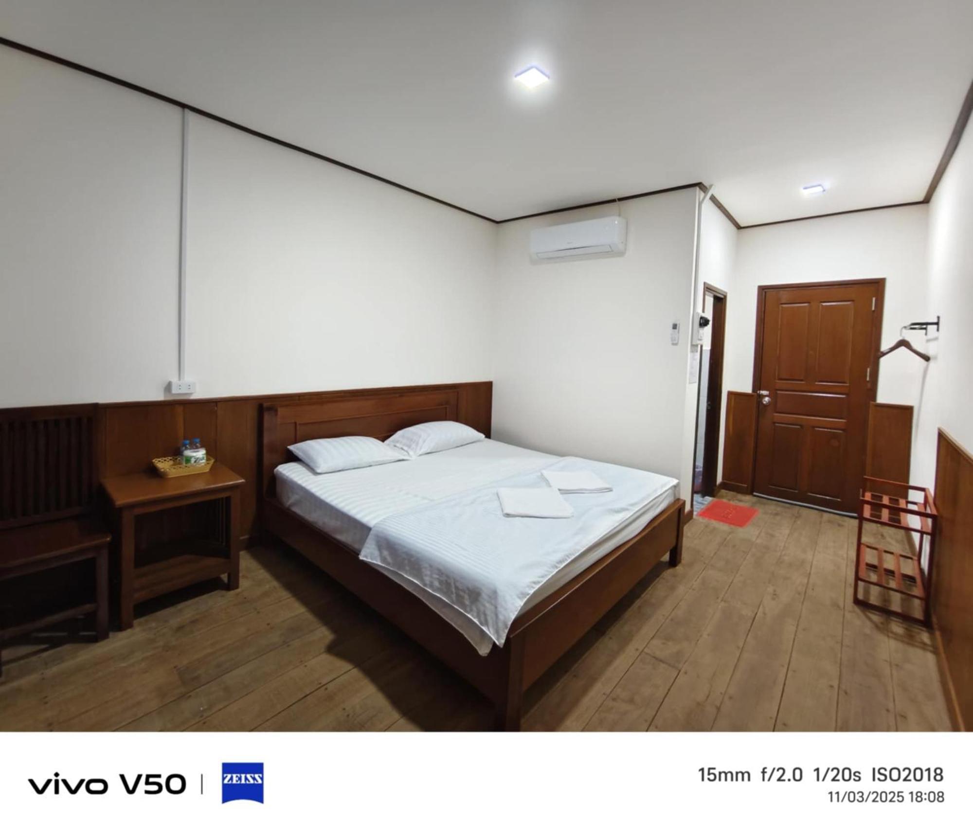 Dondet Vixay Sunset And River View ดอนเดด ภายนอก รูปภาพ